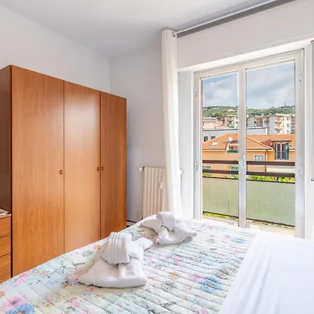 Apartment Free Wi-fi A 100m Dal Mare Pietra Ligure
